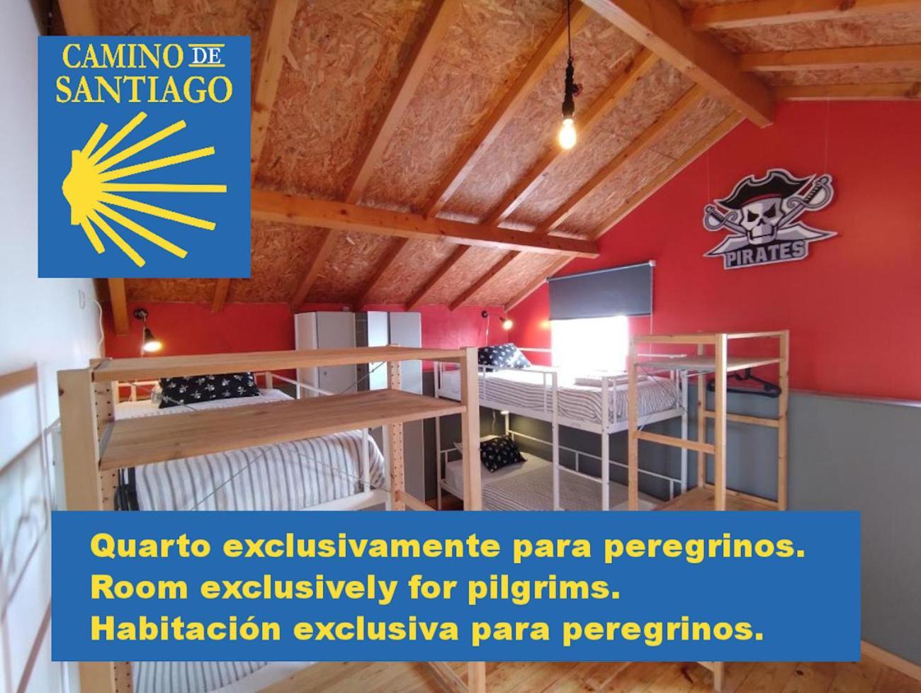 Sardines And Friends Hostel 04 Povoa de Varzim Room photo